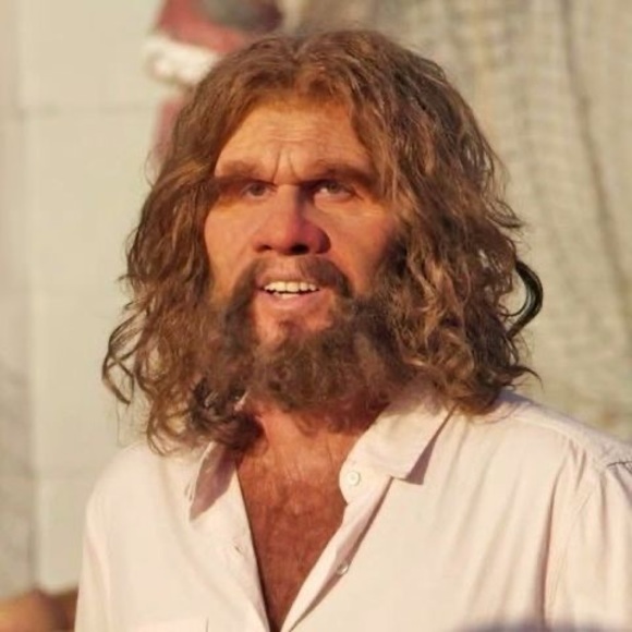 Meet your Posher, Daniel - Picture 1 of 1